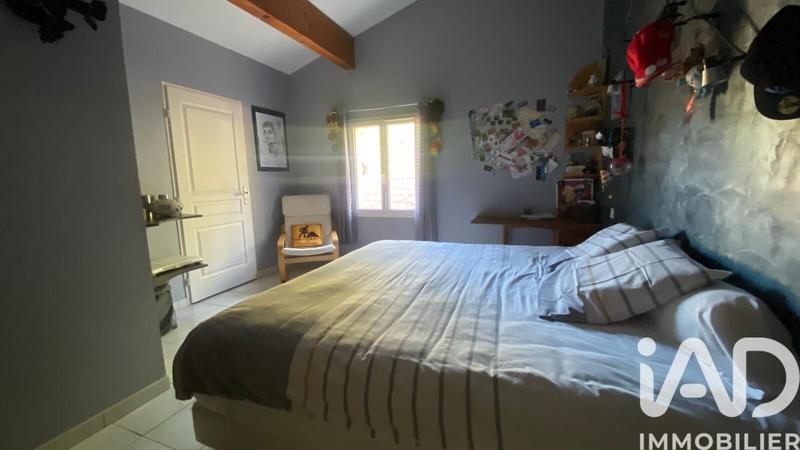 Maison - 271 m² - 9 pièces