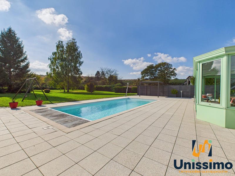 Maison contemporaine - 205 m² - 7 pièces