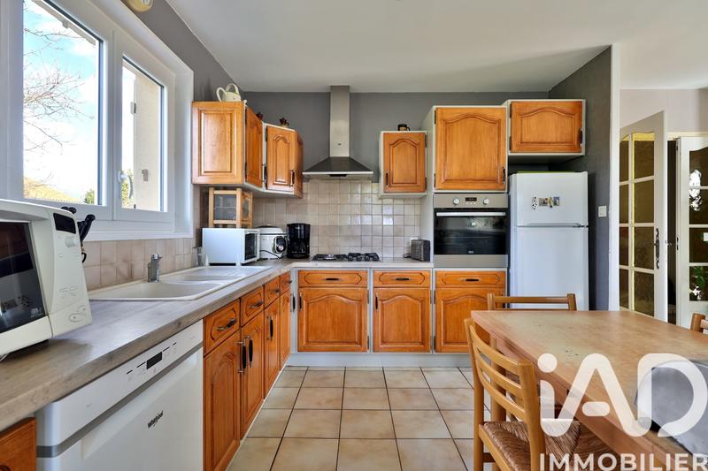 Maison - 145 m² - 6 pièces