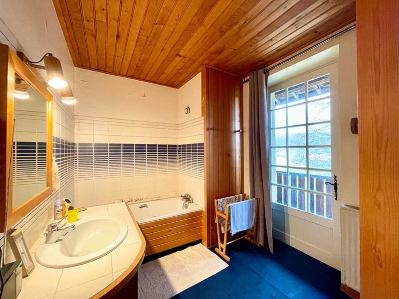 Maison - 162 m² - 8 pièces