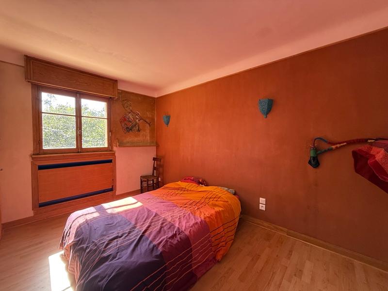 Maison - 262 m² - 12 pièces