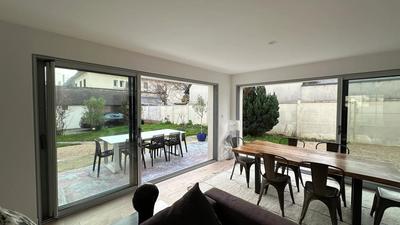 Maison - 155 m² - 8 pièces