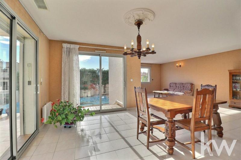 Maison - 185 m² - 6 pièces