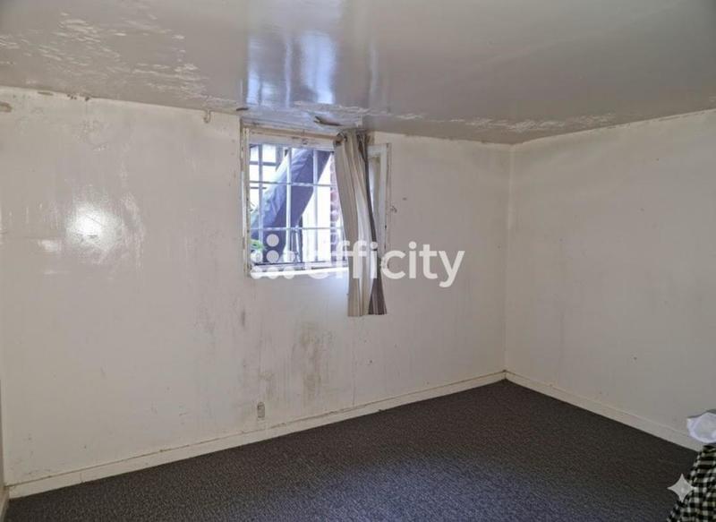 Pavillon - 80 m² - 5 pièces