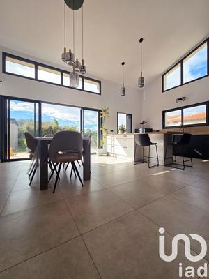 Maison - 126 m² - 4 pièces