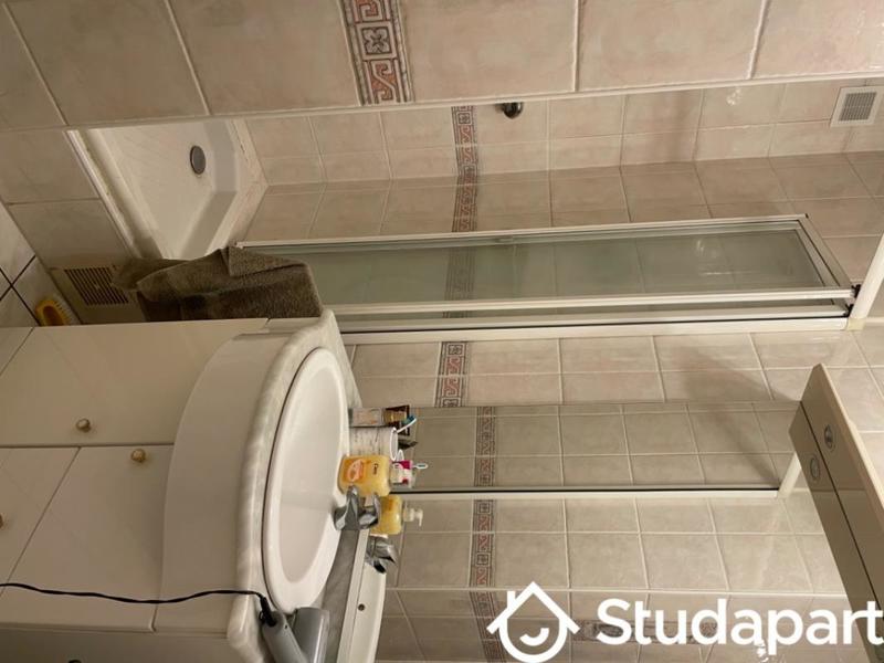 Appartement - 95 m² - 6 pièces