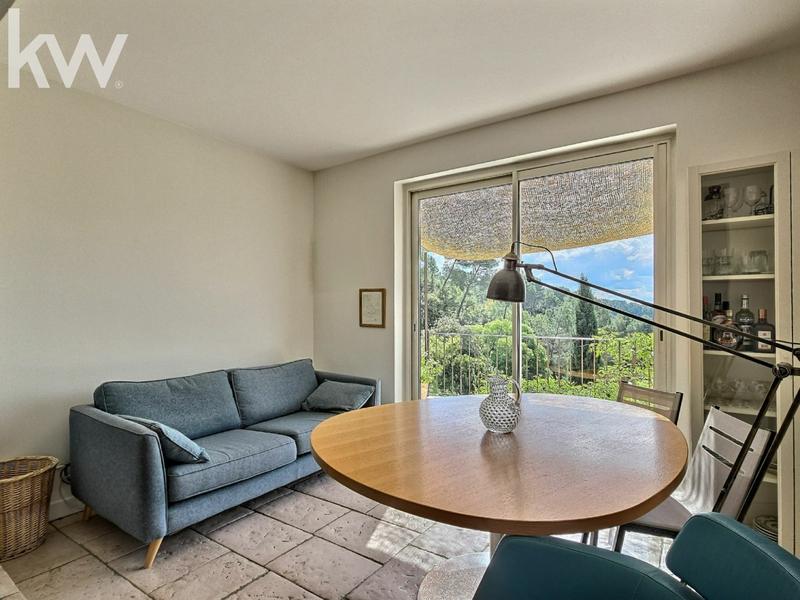 Maison - 172 m² - 8 pièces