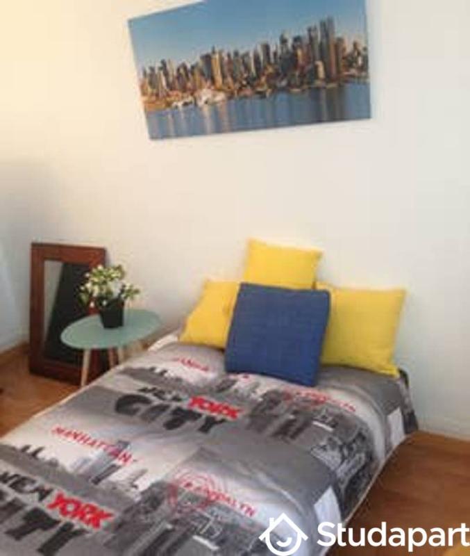 Chambre - 10 m² - 1 pièce