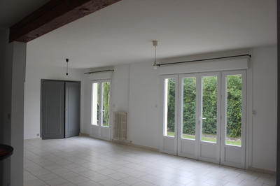 Maison - 93 m² - 4 pièces