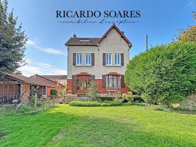 Maison - 147 m² - 6 pièces