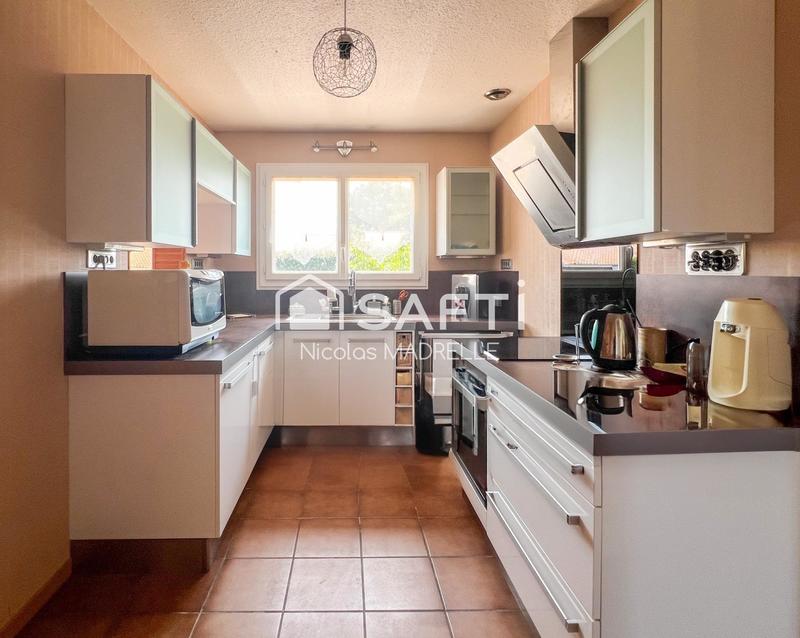 Maison - 136 m² - 6 pièces