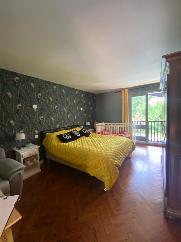 Propriété - 263 m² - 8 pièces