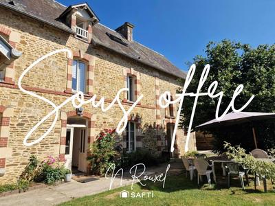 Maison - 180 m² - 7 pièces