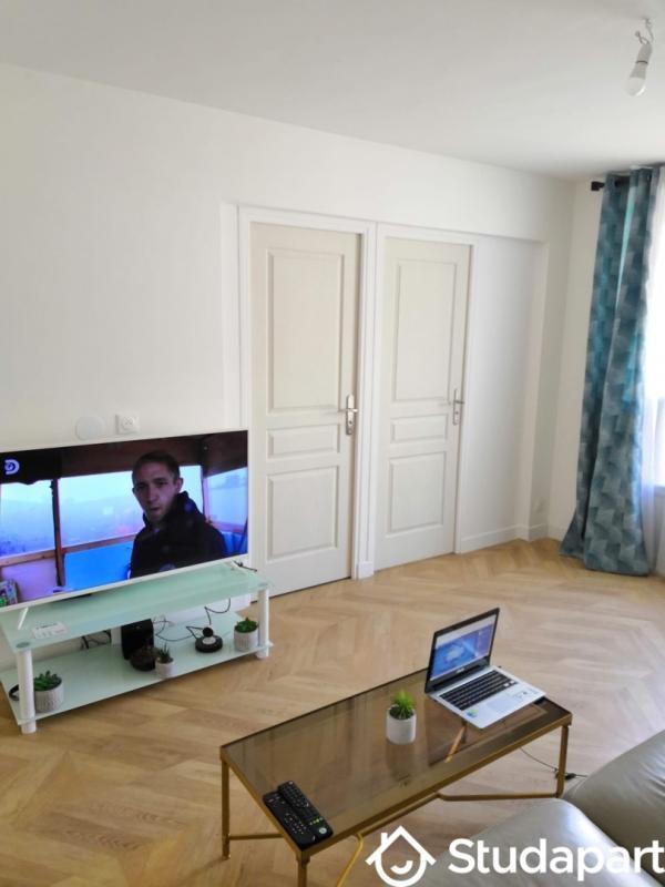 Chambre - 18 m² - 1 pièce
