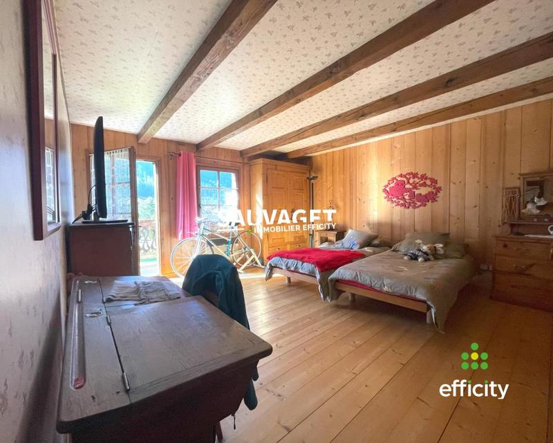 Châlet - 205 m² - 3 pièces