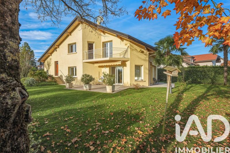 Maison - 152 m² - 5 pièces