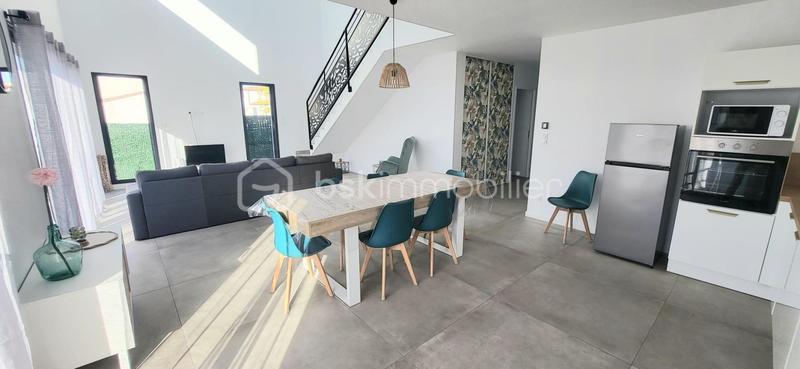 Maison - 125 m² - 5 pièces