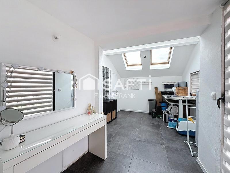 Maison - 97 m² - 4 pièces