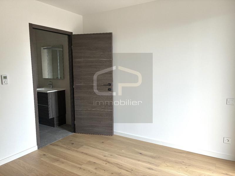Appartement - 89 m² - 4 pièces