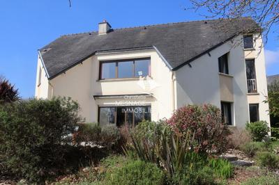 Maison d'architecte - 211 m² - 8 pièces