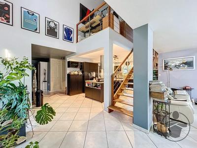 Maison - 178 m² - 6 pièces