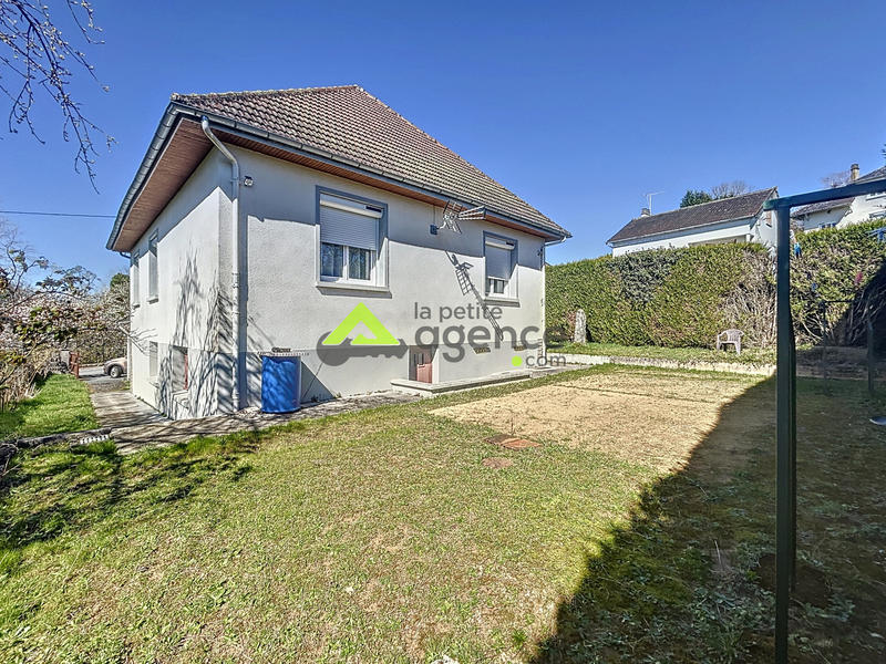 Maison - 105 m² - 4 pièces