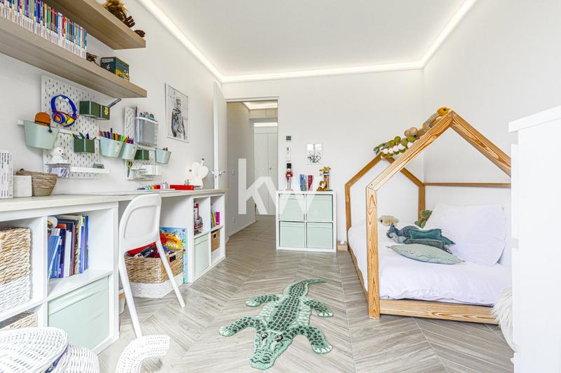 Duplex - 134 m² - 5 pièces