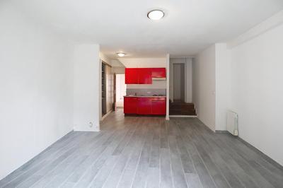 Maison - 87 m² - 4 pièces