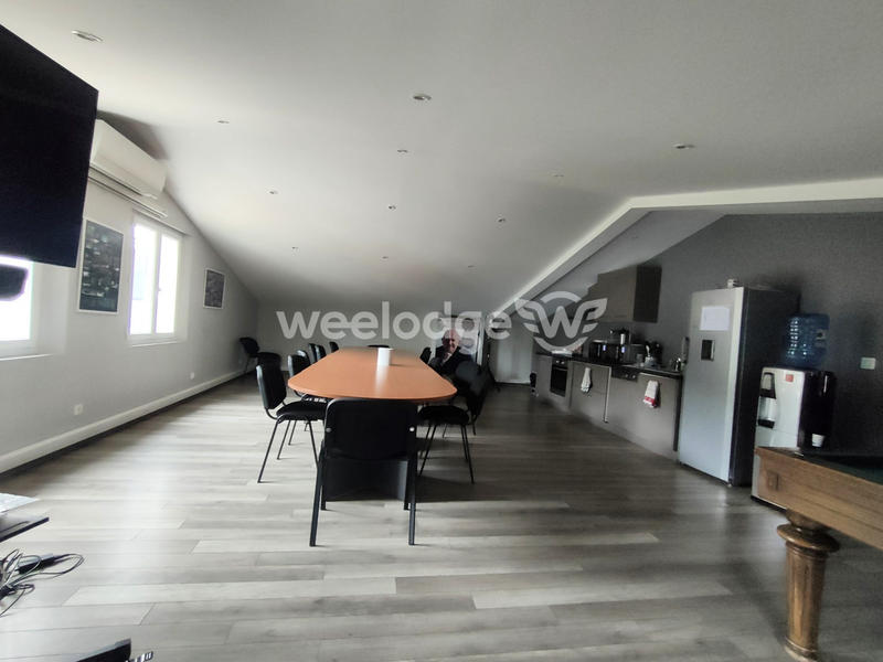 Local d'activités - 700 m²