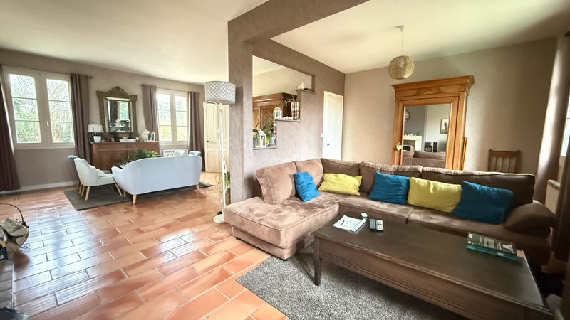 Maison - 148 m² - 7 pièces