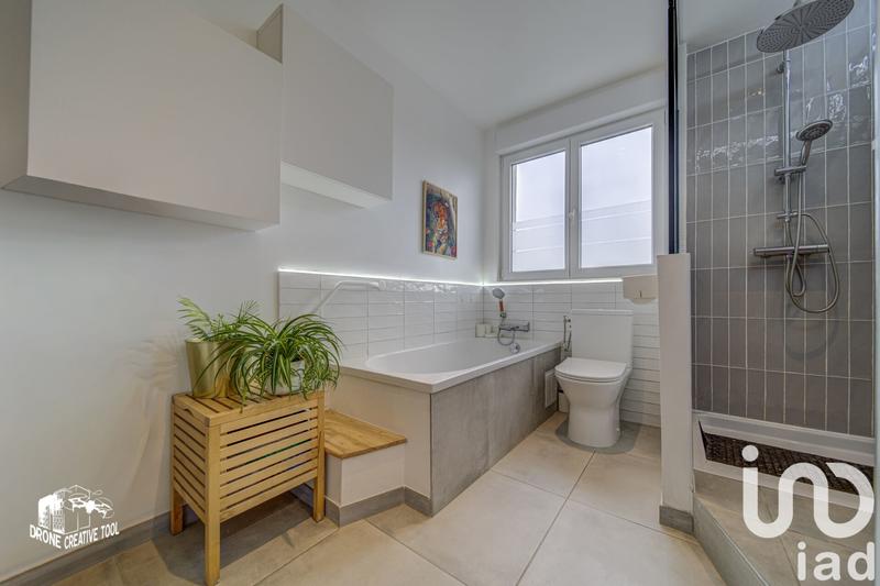 Maison - 109 m² - 5 pièces