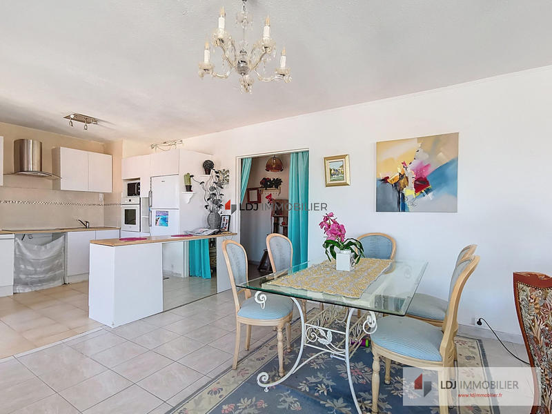 Appartement - 103 m² - 4 pièces