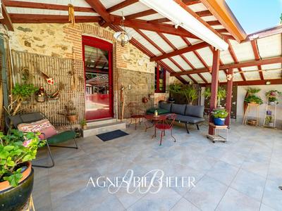 Mas - 270 m² - 10 pièces