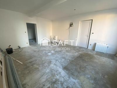Maison - 225 m² - 7 pièces