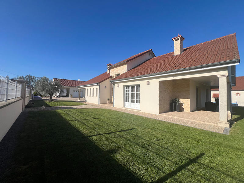 Maison contemporaine - 195 m² - 6 pièces