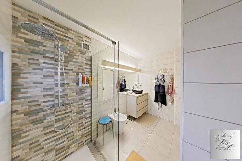 Villa - 130 m² - 7 pièces