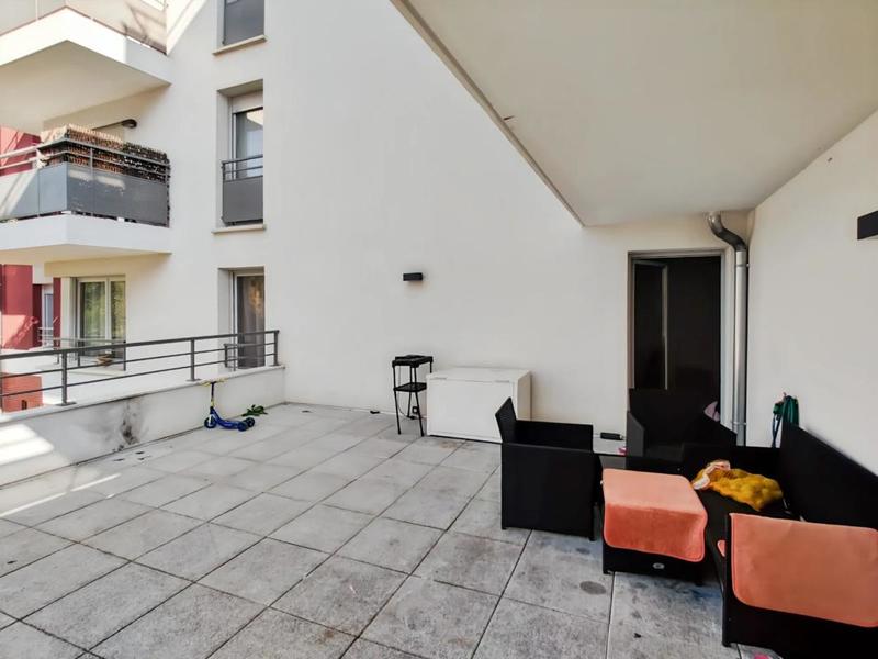 Appartement - 81 m² - 4 pièces