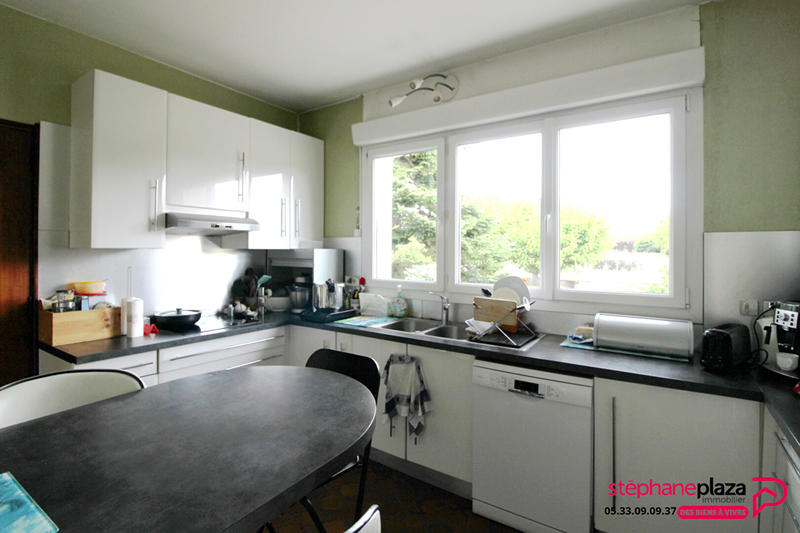 Maison - 179 m² - 8 pièces