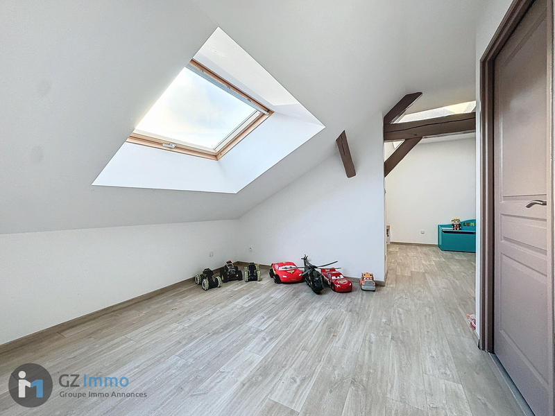 Maison - 214 m² - 7 pièces