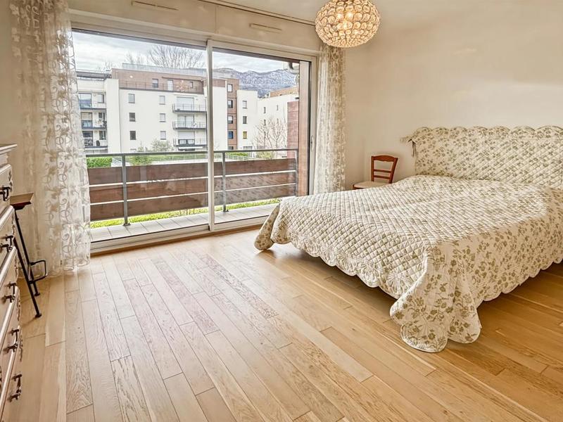 Duplex - 80 m² - 3 pièces