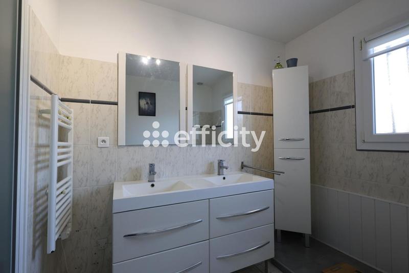 Villa - 111 m² - 4 pièces