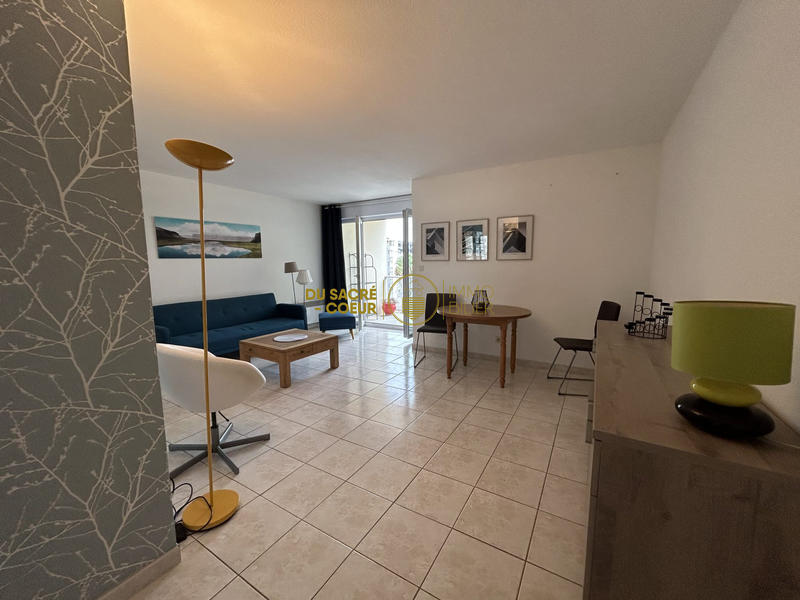 Appartement - 56 m² - 3 pièces