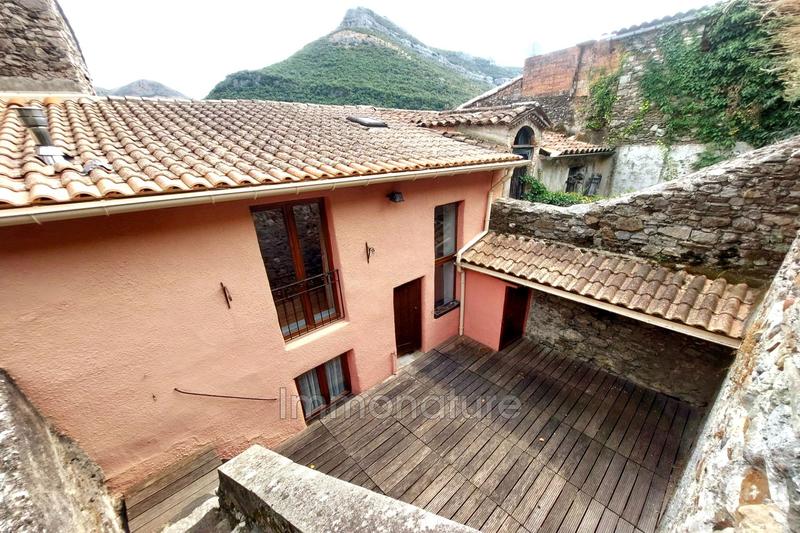 Maison - 202 m² - 3 pièces