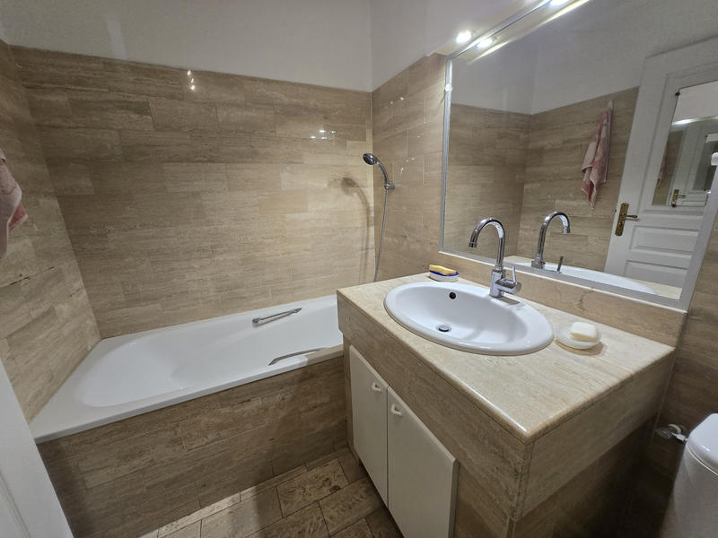 Appartement - 86 m² - 4 pièces