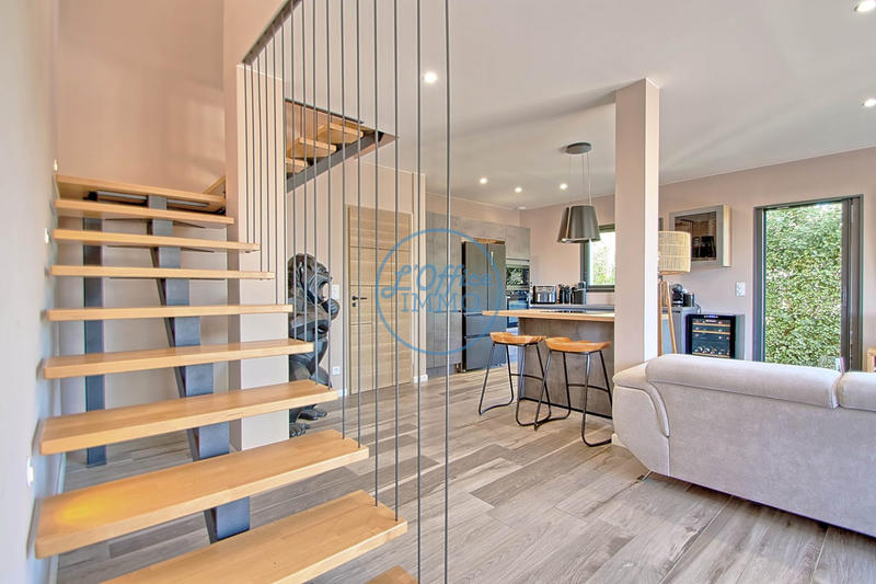 Villa - 100 m² - 4 pièces