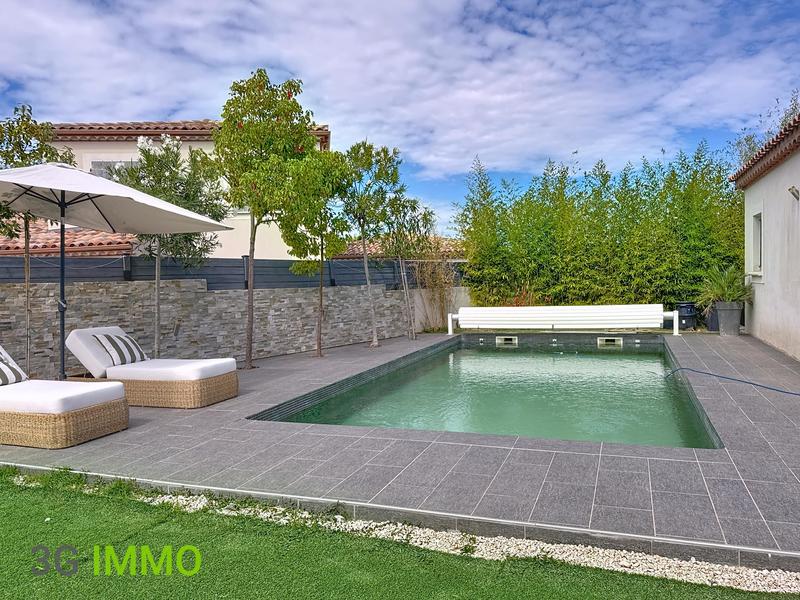 Maison traditionnelle - 145 m² - 6 pièces