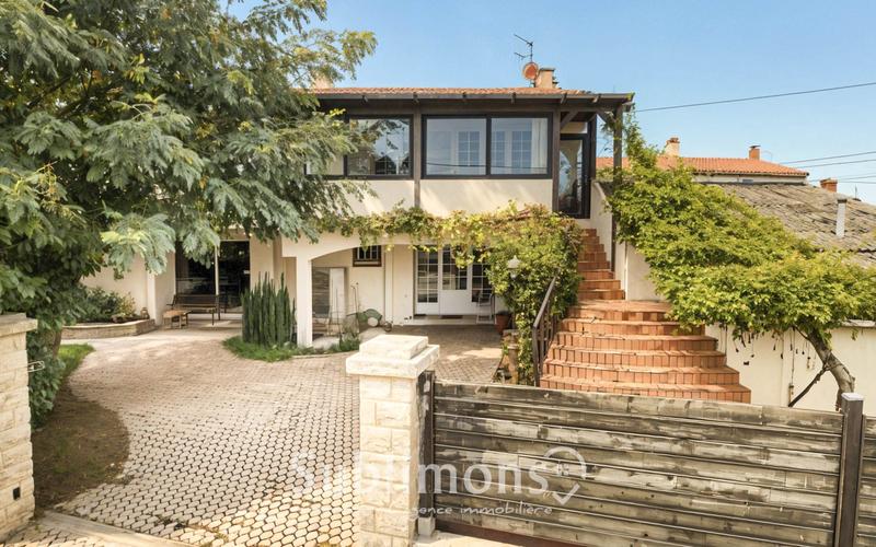 Maison ancienne - 215 m² - 9 pièces