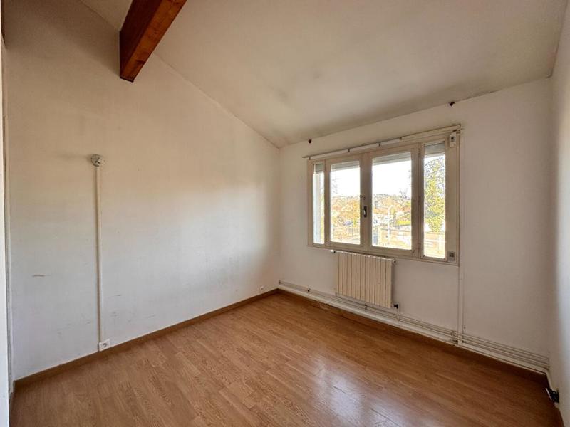 Appartement - 111 m² - 3 pièces