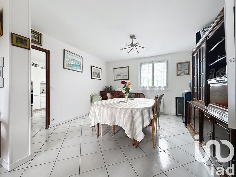 Maison - 140 m² - 6 pièces