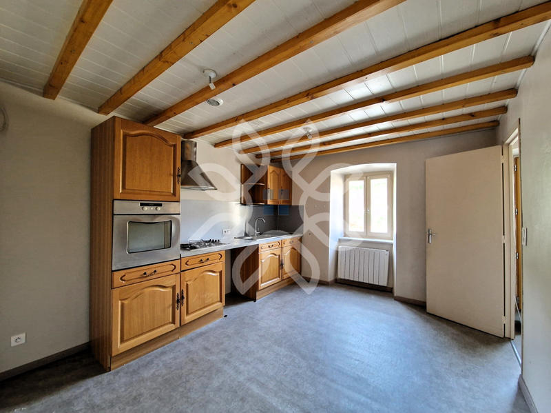 Maison de village - 70 m² - 3 pièces